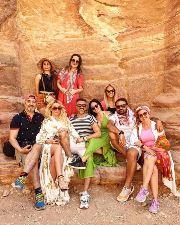 Golden Day Wadi Rum Exterior foto
