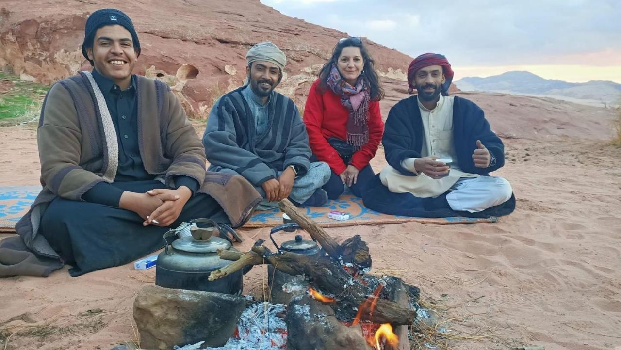 Golden Day Wadi Rum Exterior foto