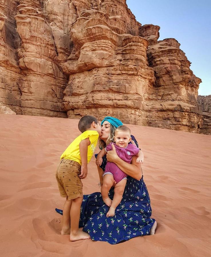 Golden Day Wadi Rum Exterior foto